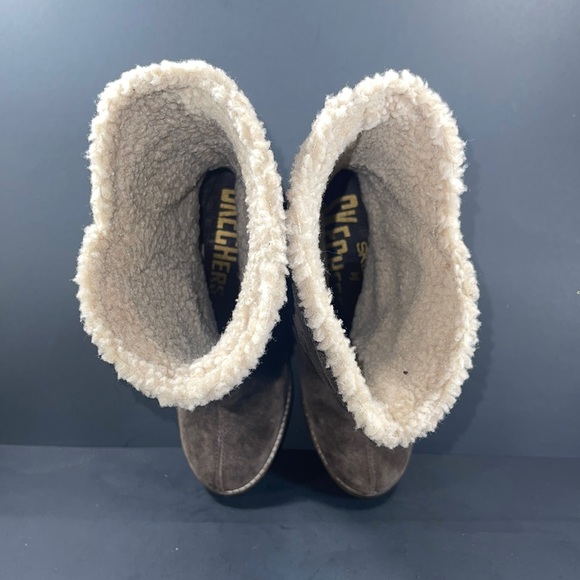 Skechers Women's Mid-calf Boot Wedge Heel Brown Size 7 Suede Cozy Strapp… - Picture 7 of 8